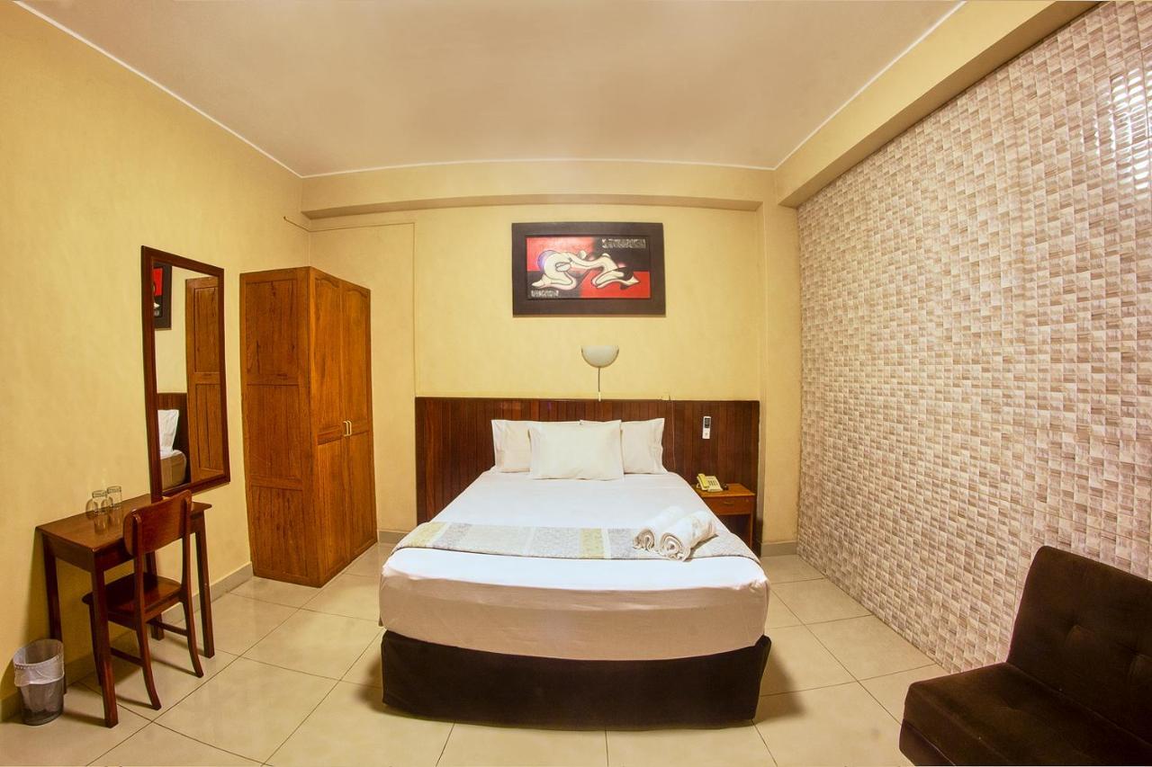 Hotel America Pucallpa Luaran gambar